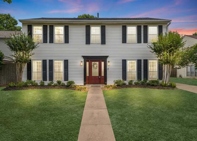 Property at 2423 Country Place Dr, Richmond, TX 77406, 4 beds, 3 baths