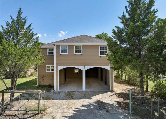 Property at 127 Metzwright Dr, Anahuac, TX 77514, 4 beds, 2 baths
