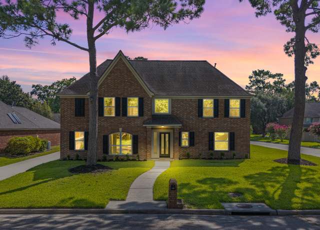 Property at 3202 Hickory Falls Dr, Houston, TX 77345, 4 beds, 3.5 baths