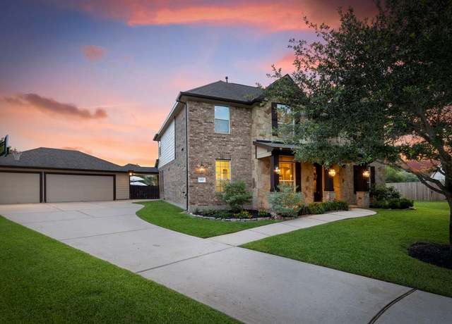 Property at 6871 Adrienne Arbor Dr, Spring, TX 77389, 5 beds, 3.5 baths