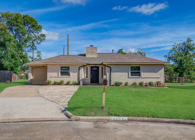 Property at 12407 Big Oaks Dr, Houston, TX 77050, 3 beds, 2 baths