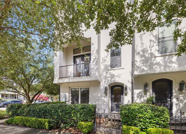 Property at 1701 Ashland St, Houston, TX 77008, 3 beds, 3.5 baths