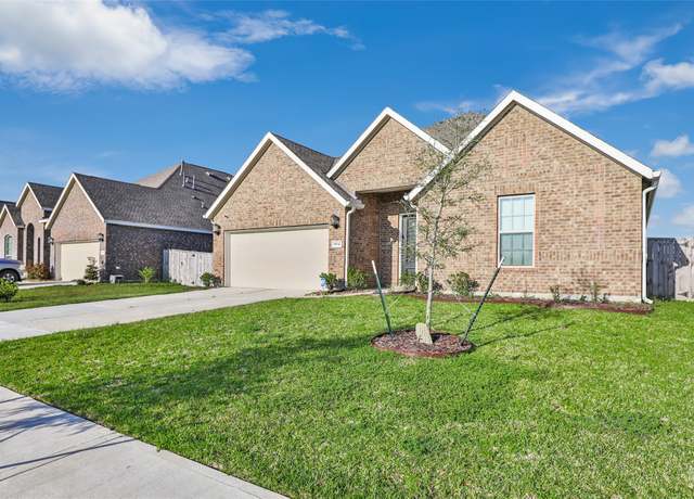 Property at 19042 Palizzi Ridge Ln, New Caney, TX 77357, 4 beds, 3 baths