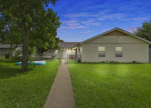 Property at 1732 Lynn Ln, Freeport, TX 77541, 3 beds, 2 baths