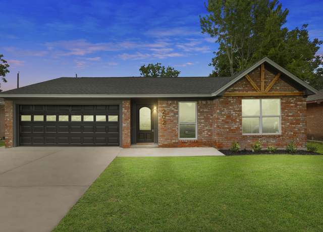 Property at 202 Harold Ln, Baytown, TX 77521, 3 beds, 2 baths