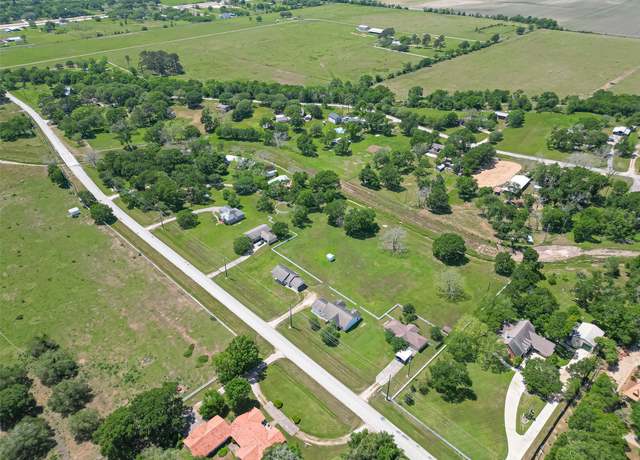Property at 3330 Band Rd, Pleak, TX 77471, 3 beds, 2 baths