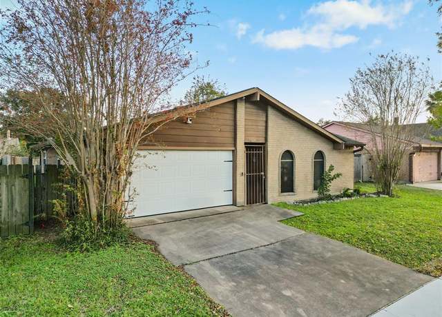Property at 6447 W Fuqua Dr, Houston, TX 77489, 3 beds, 2 baths