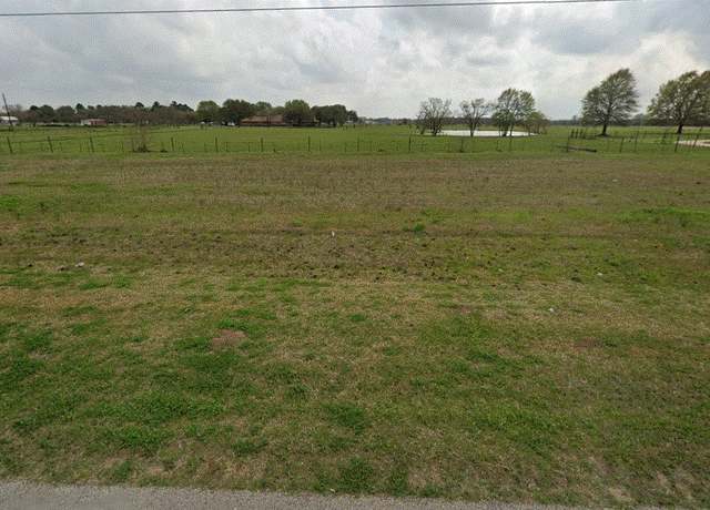 Property at 34617 Owens Rd, Hempstead, TX 77445