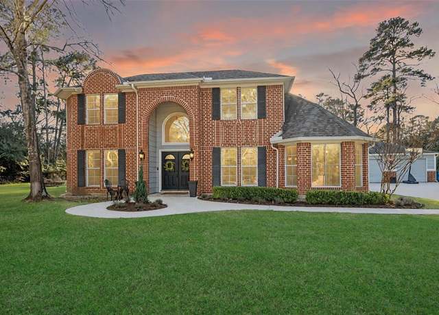 Property at 33 Lake Forest Dr, Conroe, TX 77384, 4 beds, 4.5 baths