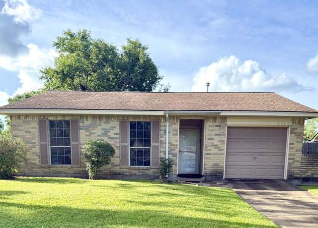Property at 2530 Knoxville Dr, League City, TX 77573, 3 beds, 1 bath