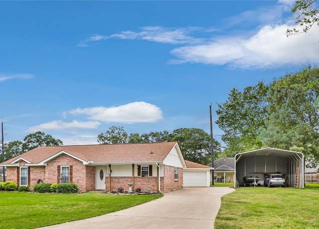 Property at 3303 Indian Mound Trl, Crosby, TX 77532, 3 beds, 1.5 baths