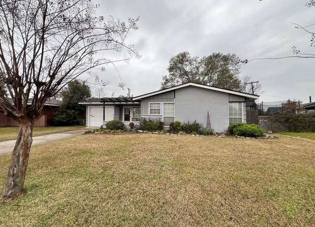 Property at 1808 Wilson St, Orange, TX 77632, 3 beds, 2 baths