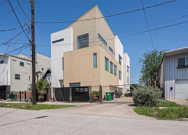 Property at 5012 Cornish St, Houston, TX 77007, 3 beds, 2.5 baths