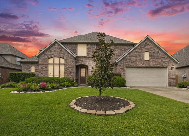 Property at 2874 Romano Ln, League City, TX 77573, 4 beds, 3.5 baths