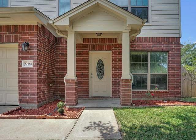Property at 6602 Point Hollow Ln, Richmond, TX 77469, 3 beds, 2.5 baths