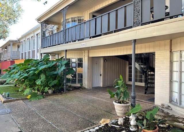 Property at 2545 Marilee Ln #3, Houston, TX 77057, 1 bed, 1 bath