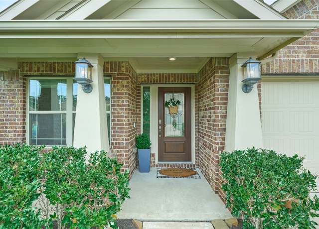 Property at 2947 Twin Cove Ct, Conroe, TX 77301, 3 beds, 2 baths