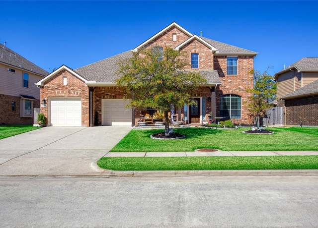 Property at 22734 Newcourt Place St, Tomball, TX 77375, 4 beds, 4 baths