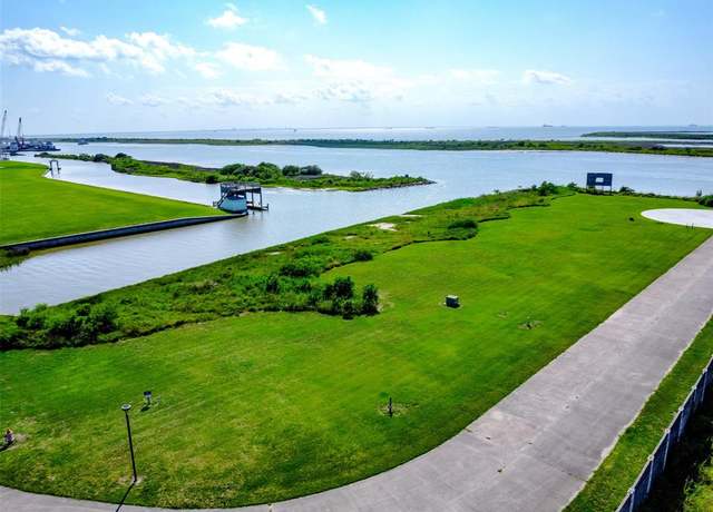 Property at 1513 Laguna Harbor Ln, Port Bolivar, TX 77650