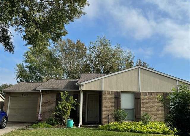 Property at 634 Stonewall Dr, Richmond, TX 77469, 3 beds, 1 bath