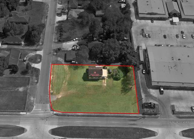 Property at 8530 Almeda Genoa Rd, Houston, TX 77075, 3 beds, 2 baths