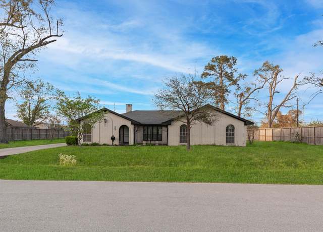 Property at 1238 Del Norte St, Houston, TX 77018, 3 beds, 2 baths