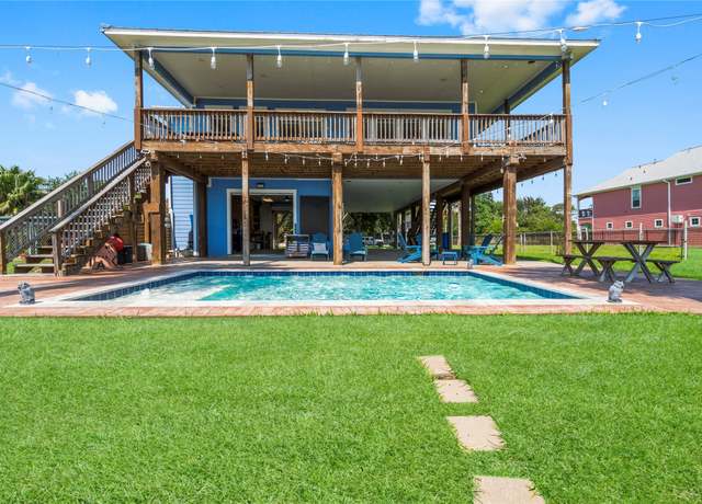 Property at 427 2nd St, San Leon, TX 77539, 3 beds, 3 baths