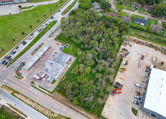 Property at 8420 Fuqua St, Houston, TX 77075