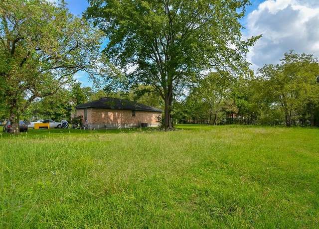 Property at 4602 Kress St, Houston, TX 77026