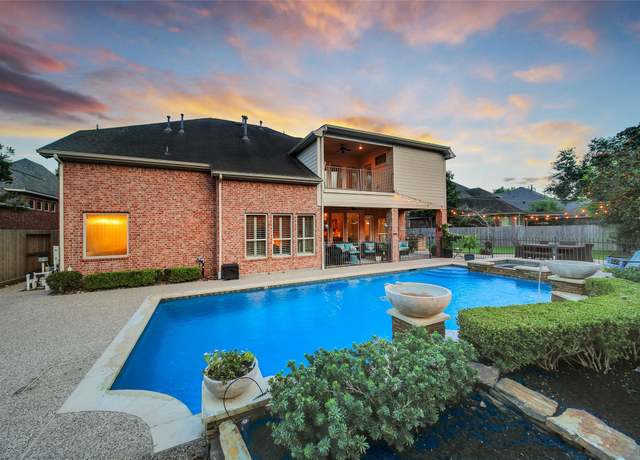 Property at 5902 Royal Hill Ct, Houston, TX 77345, 5 beds, 4.5 baths