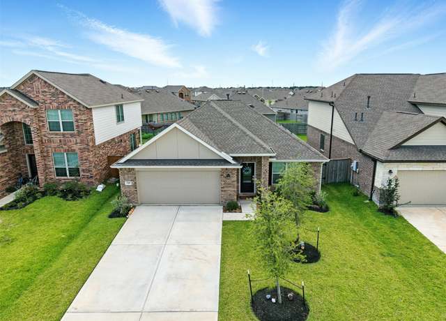 Property at 7327 Bartoncliff Dr, Katy, TX 77493, 3 beds, 2 baths