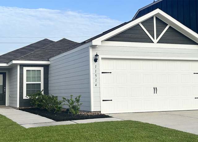 Property at 11514 Texas Spring Dr, Houston, TX 77048, 3 beds, 2 baths