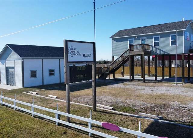 Property at 1013 Hwy 87, Crystal Beach, TX 77650, 0.5 baths