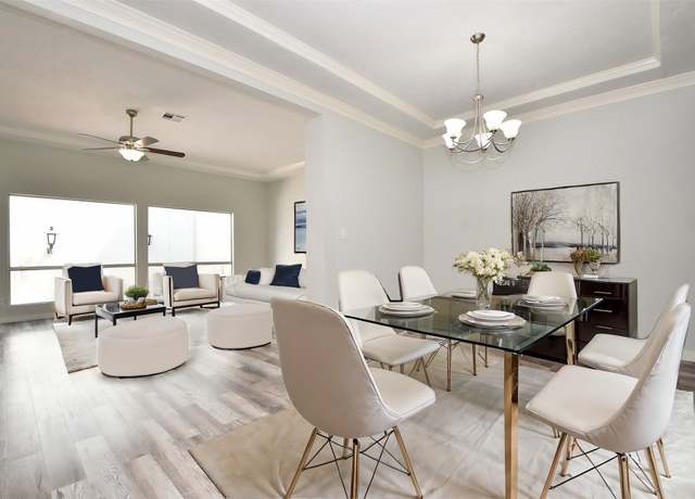 Property at 606 N Eldridge Pkwy #3, Houston, TX 77079, 2 beds, 3 baths