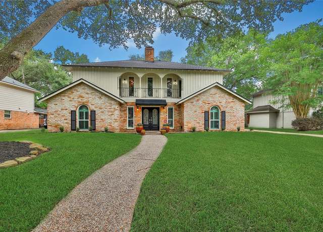 Property at 12443 Honeywood Trl, Houston, TX 77077, 5 beds, 3.5 baths