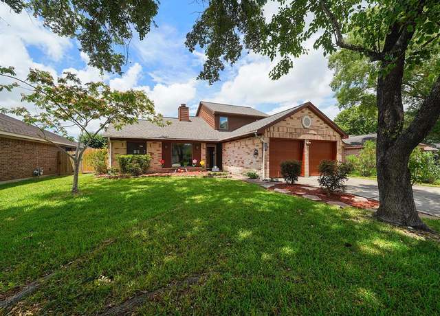 Property at 10913 Idlewood Ct, La Porte, TX 77571, 4 beds, 3.5 baths