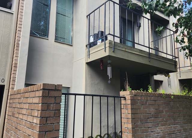 Property at 10811 Richmond Avenue Ave #40, Houston, TX 77042, 2 beds, 2 baths