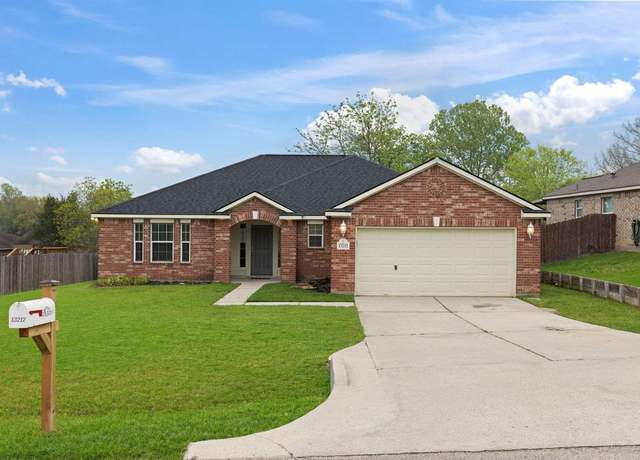 Property at 13212 Miller Ln, Willis, TX 77318, 4 beds, 2 baths