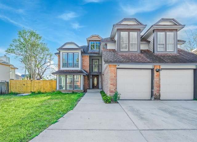 Property at 2918 Skypark Dr, Houston, TX 77082, 4 beds, 2.5 baths