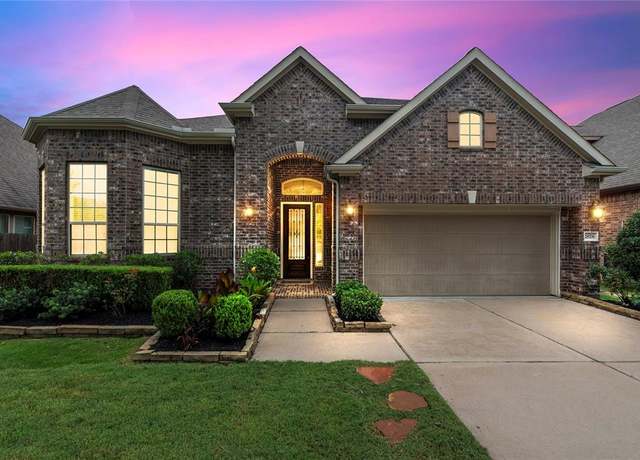 Property at 28706 Hemlock Red Ct, Katy, TX 77494, 4 beds, 3 baths
