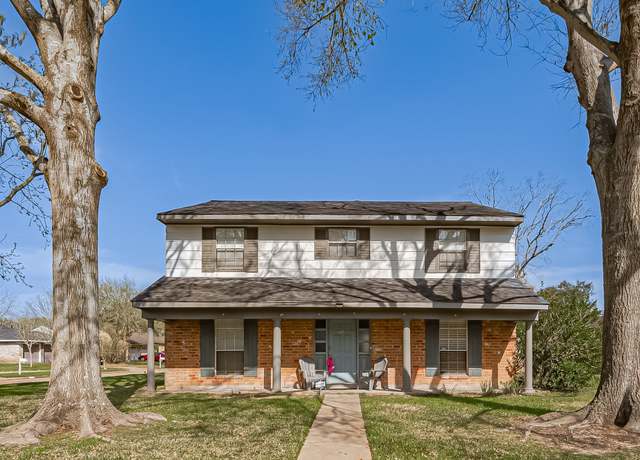 Property at 3803 Quail Meadow Dr, Missouri City, TX 77459, 4 beds, 2.5 baths