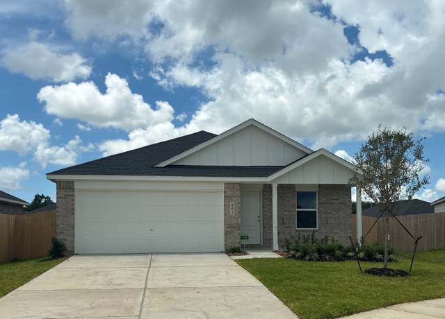 Property at 402 Emma St, Angleton, TX 77515, 4 beds, 2 baths