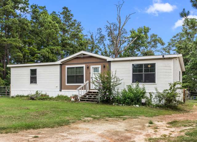 Property at 1000 Oak Ridge Rd, Willis, TX 77378, 3 beds, 2 baths