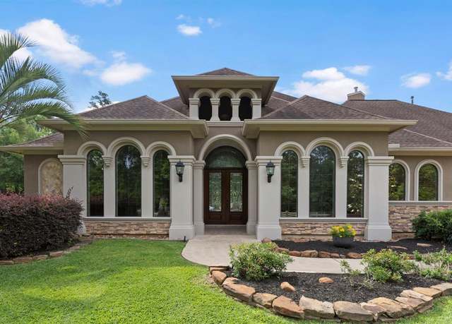 Property at 8483 Majestic Lake Ct, Montgomery, TX 77316, 4 beds, 3.5 baths