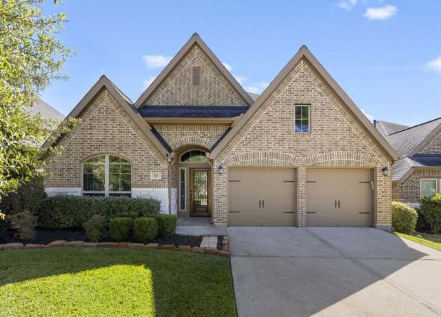 Property at 135 N Greatwood Glen Pl, Montgomery, TX 77316, 4 beds, 3 baths