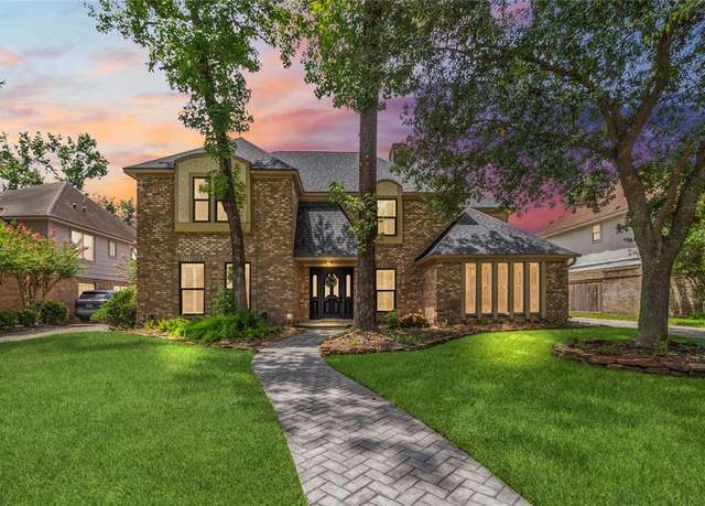 Property at 16111 Maplehurst Dr, Houston, TX 77379, 4 beds, 3.5 baths