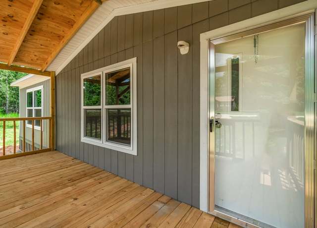 Property at 650 Wood Hvn, Livingston, TX 77351, 4 beds, 2 baths