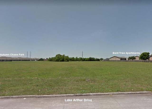 Property at 7051 Lake Arthur Dr, Port Arthur, TX 77642