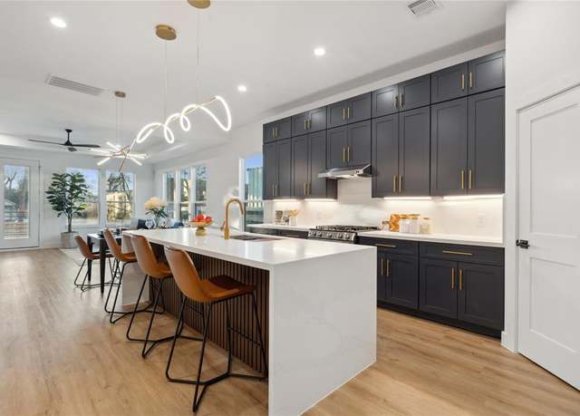 Property at 4323 Rogers St, Houston, TX 77022, 3 beds, 2.5 baths