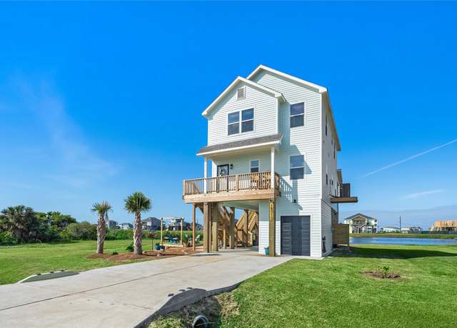 Property at 18010 Shaman Dr, Galveston, TX 77554, 4 beds, 4 baths